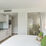 Base ヴェヴェイ